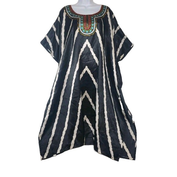 EY Signature OS Black White Dolman Sleeve Asymmetrical Hem Kaftan Muumuu - Picture 1 of 11
